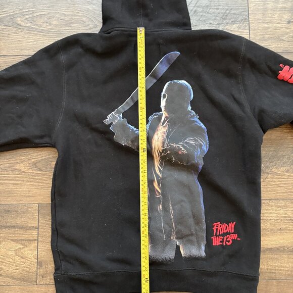 Shoe Palace x Friday The 13th Black Hooded Sweatshirt Jason Voorhees Size Large - Picture 13 of 14